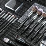 Buy Veoni Belle Flat Concealer brush for Eyemakeup - 1 Pc - Purplle