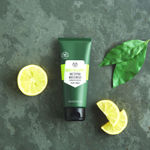 Buy The Body Shop Vegan Green Tea And Lemon Mattifying Moisturiser For Men, 100Ml - Purplle
