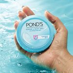 Buy Ponds Super Light Gel Non - Sticky Fresh Feel Moisturiser With Hyaluronic Acid + Vitamin E (200 ml) - Purplle