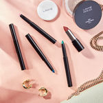 Buy Lakme Absolute Explore EyeShadow Stick Umber - Purplle