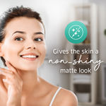 Buy Dermafique Hydratonique Gel Fluid with Vitamin C a€“ 30 gm, with Niacinamide and Vitamin E, Moisturizer for Face with Ultra Light Gel Formula - Purplle