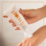 Buy Plum Chamomile & White Tea Sheer Matte Day Cream SPF 50 (60 ml) - Purplle