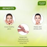Buy Vaadi Herbals Rich Velvery Moisturising Lotion With Pink Rose Extract (110 ml) - Purplle