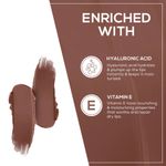 Buy RENEE Stunner Matte Lipstick, Queen Bee 4 gm, Intense Color Pay Off, Full Coverage Long Lasting Weightless Velvety Formula, Enriched with Vitamin E & Hyaluronic Acid - Purplle
