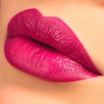 Buy Makeup Revolution Lip Contour Kit Soulful Pink 3 ml+0.8 gm - Purplle