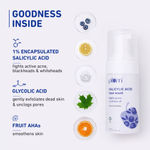 Buy Plum Clear & Hydrate Duo: Salicylic Acid Foaming Face Wash + Niacinamide Toner Combo Combo of 2 - Purplle