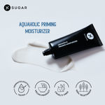 Buy SUGAR Cosmetics - Aquaholic - Priming Moisturizer - 30 ml - 2-in-1 Primer and Moisturizer - Non-greasy, Lightweight Formulation - Purplle