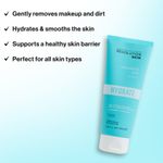 Buy Makeup Revolution Skincare Hyaluronic Acid Cleanser (200 ml) - Purplle