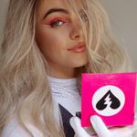 Buy Makeup Revolution X Fortnite Cuddle Team Leader 9 Pan Shadow Palette (9 gm) - Purplle