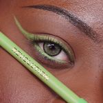 Buy Makeup Revolution Streamline Waterline Eyeliner Pencil Green (1.3 gm) - Purplle