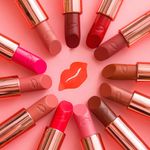 Buy Makeup Revolution Satin Kiss Lipstick Ruby Red (3.5 gm) - Purplle