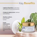 Buy Love Earth 24K Gold Oil Control Moisturizing Gel With Aloe Vera & Sandalwood Extract For Sensitive & Acne-Prone Skin Suitable For All Skin Types 50gm - Purplle
