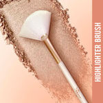 Buy NY Bae Highlighter & Blush Palette + Free Brushes Kit | Pack of 3 | Everyday Glow (16 g) - Purplle