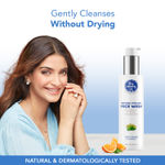 Buy The Moms Co. Natural Vita Rich Face Wash (100 ml) - Purplle