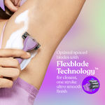 Buy Bombae Defender Flexipro Body Razor 200 gm - Purplle