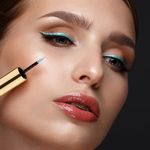 Buy Lakme Glitterati Collection Shine Eyeliner Vibrant Azur 4.5 ml - Purplle