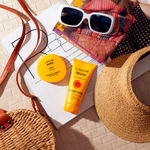 Buy Lakme Sun Expert Super Matte Lotion Sunscreen SPF 50 PA+++ with Niacinamide & Vit C | Broad spectrum UVA/B protection | Blue light protection | No White Cast | for all dry, normal skin| 50 ml - Purplle