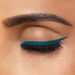 Buy Colorbar Just Smoky Eye Pencil Just Teal 004 (1.2 gm) - Purplle
