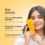 Buy Foxtale Glow Sunscreen SPF 50 PA++++ Lightweight with Vitamin C and Niacinamide | Fast Absorbing | UVA and UVB filters Prevents Tanning | No White Cast | Non-Greasy | For Men & Women | All Skin Types - 50 ml - Purplle