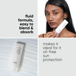 Buy Minimalist Light Fluid SPF 50 Face Sunscreen (50 ml) - Purplle