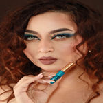 Buy B.O.B.I Blue Glitter eyeliner-5 ml - Purplle