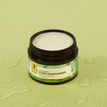 Buy Pilgrim Glow Kit (Glow Sunscreen 50gm + Glow Moisturizer 50gm) - Purplle