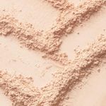 Buy RENEE Everyday Compact 02 Latte, Matte Finish, High Coverage, Ultralight & Silky Smooth Finish, Enriched with Vitamin C, H yaluronic acid & SPF, 8 gm - Purplle