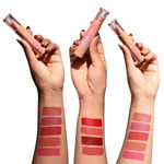 Buy Swiss Beauty Select Turn on Glaze Liquid Lipstick| Vinyl- Like-Shine | Infused with Vitamin E and Argon Oil |1 Glimmer Nude 3 ml - Purplle