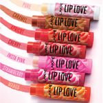 Buy Lakme Lip Love Chapstick Insta Pink|Nourishing Lip Balm|SPF 15 | 4.5 gm - Purplle