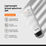 Buy Minimalist Sunscreen Duo(SPF 50 Sunscreen with niacinamide + Light Fluid SPF 50 Face Sunscreen) - Combo of 2 - Purplle