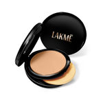 Buy Lakme Showstopper Collection Unreal Dual Cover Pressed Powder, 2 In 1 Compact + Foundation, 03 Golden Sand,9 gm - Purplle