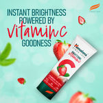 Buy Himalaya Brightening Vitamin C Strawberry Face Wash | Brightening Face Cleanser | Remove Dull Skin | 100 ml - Purplle