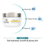 Buy Olay Natural Aura Day Cream |Glowing Radiance cream SPF 15 |50 gm - Purplle