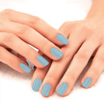 Buy Lakme 9 to 5 Primer + Gloss Nail Color|| Blue Scape|| 6 ml - Purplle