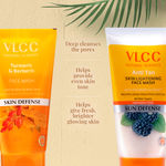 Buy VLCC Turmeric & Berberris Face Wash (150 ml) (Buy 1 Get 1 Free) - Purplle