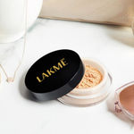 Buy Lakme Showstopper Collection Xtraordin-airy Baking Powder 8 gm - Purplle