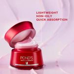 Buy Ponds Youthful Miracle Glow|| Day Cream 35 gm - Purplle