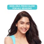 Buy Ponds Light Moisturiser Non-Oily Fresh Feel With Vitamin E + Glycerine | 100 ml - Purplle