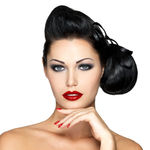 Buy Maybelline New York Color Sensational Lipstick Fatal Red 530 (4 g) - Purplle