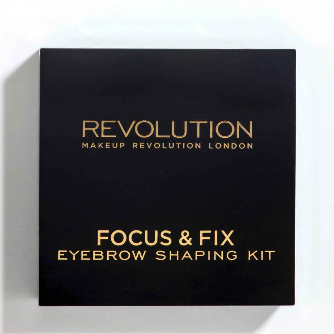 Buy Makeup Revolution Focus & Fix Eyebrow Shaping Kit Medium Dark (5.8 g) - Purplle