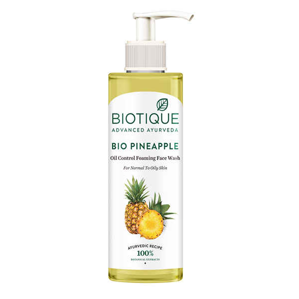 Buy Biotique Bio Pineapple Oil Control Foaming Face Wash (200 ml) - Purplle