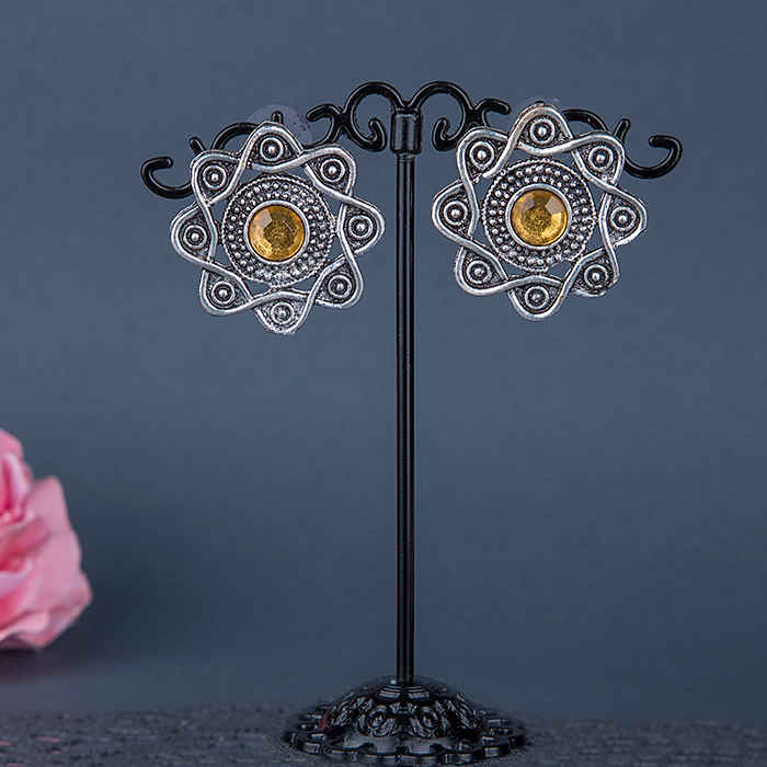 Buy Queen Be Oxidised Entwined Tops, Yellow Center - ED19001 - Purplle