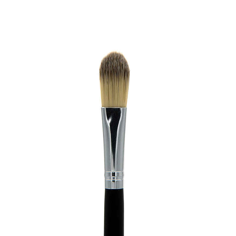 Buy Crown Precision Foundation Makeup Brush C332 - Purplle