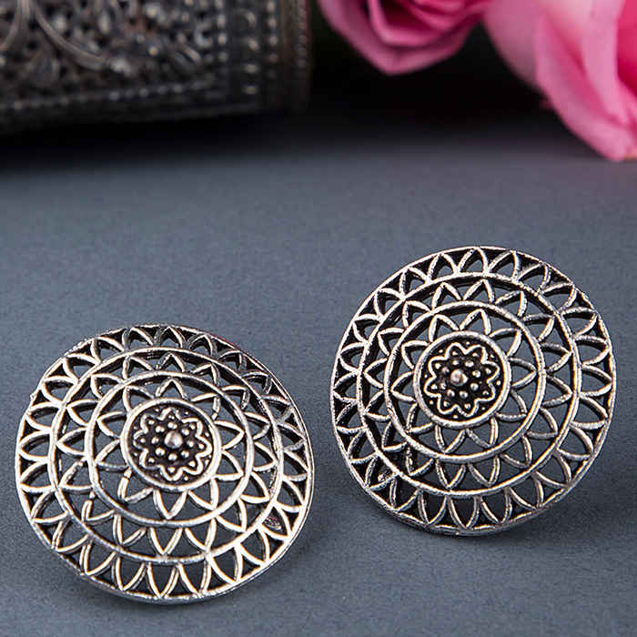 Buy Queen Be Oxidised Jali Design Round Tops - Purplle