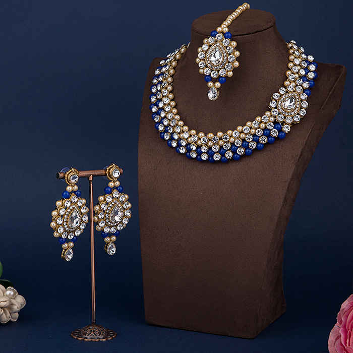 Buy Queen Be Royal Blue Kundan Necklace with Maang Tika Set - Purplle