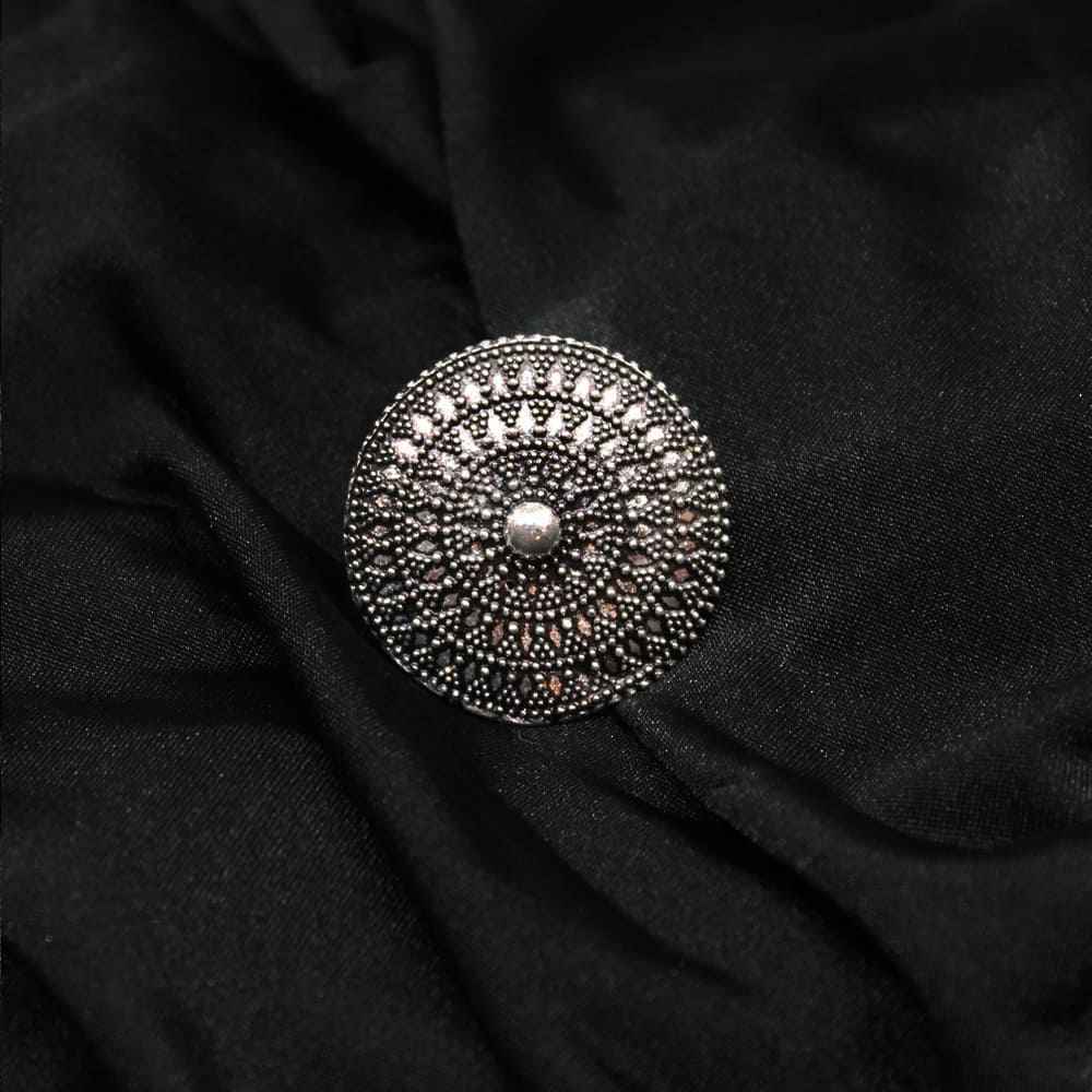 Buy Ferosh Vishali Circular Silver Oxidized Statement Ring - Purplle