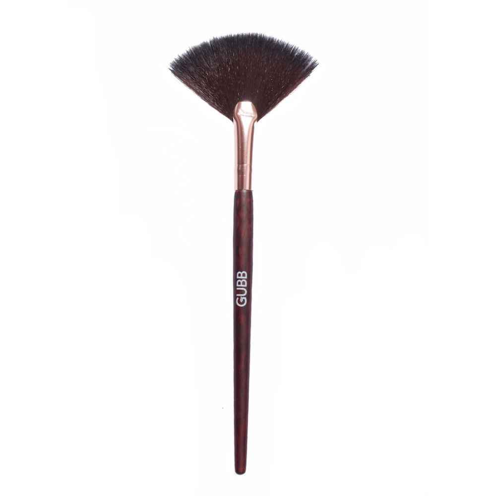 Buy GUBB Fan Brush for Face Makeup, Highlighter Wooden Makeup Brush - Purplle