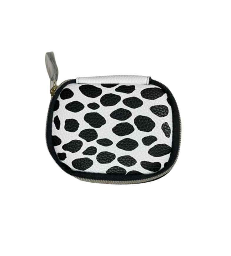 Buy Estee Lauder Black & White Makeup Pouch 1 Pc - Purplle