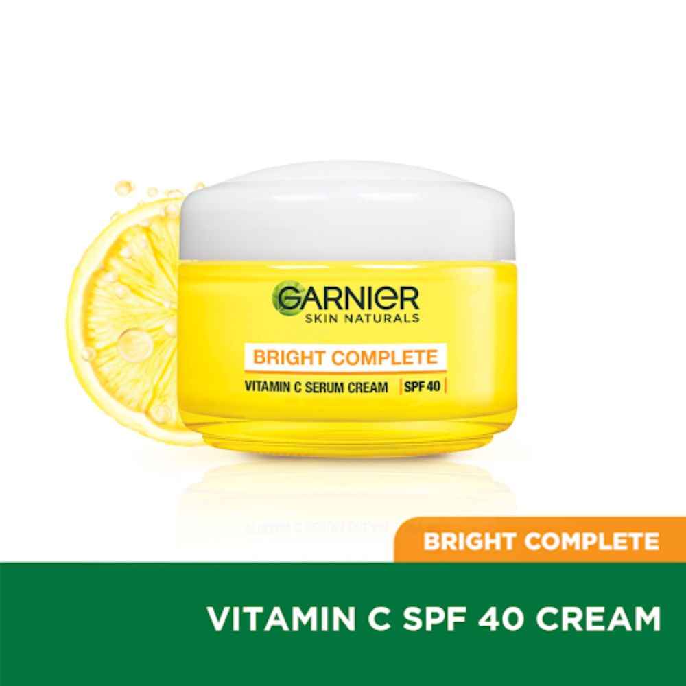 Buy Garnier Bright Complete Brightening Facewash (150 g) (Pack of 2) - Purplle