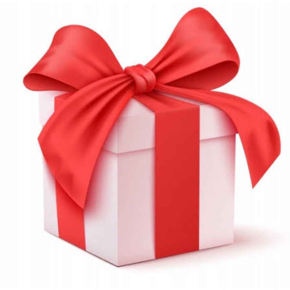 Buy Elle 18 Surprise Gift - 1 Pc - Purplle